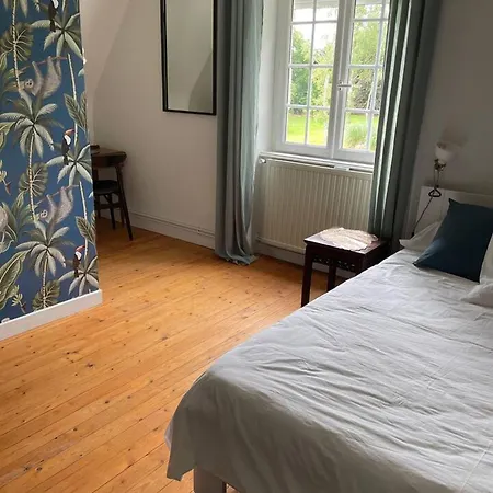De 4 Avec Piscine Privee Jardin Amenage Et Wifi A Villa